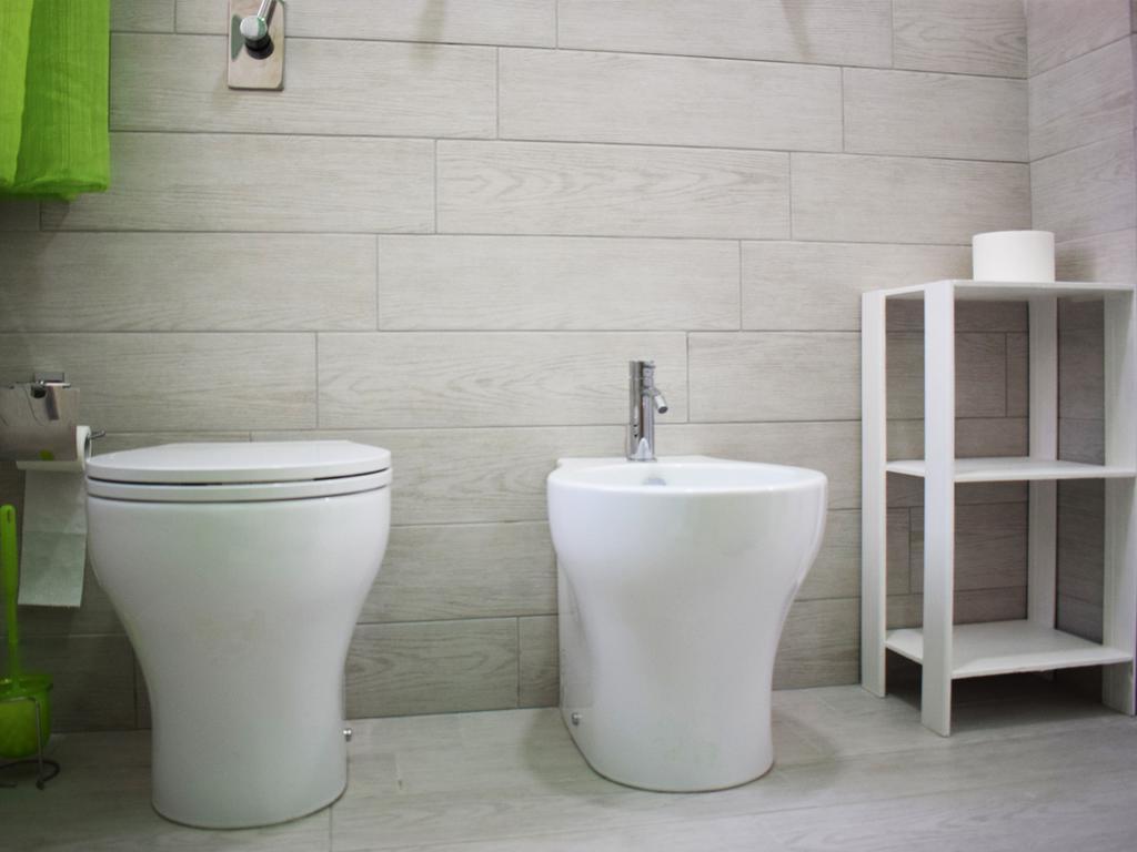 Shower Shows Marsala Ngoại thất bức ảnh